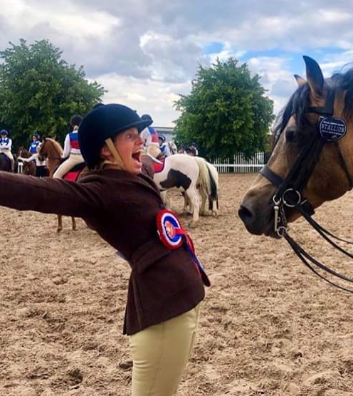 E82633E5-DC3E-4918-88AA-B61CA32CA3CB